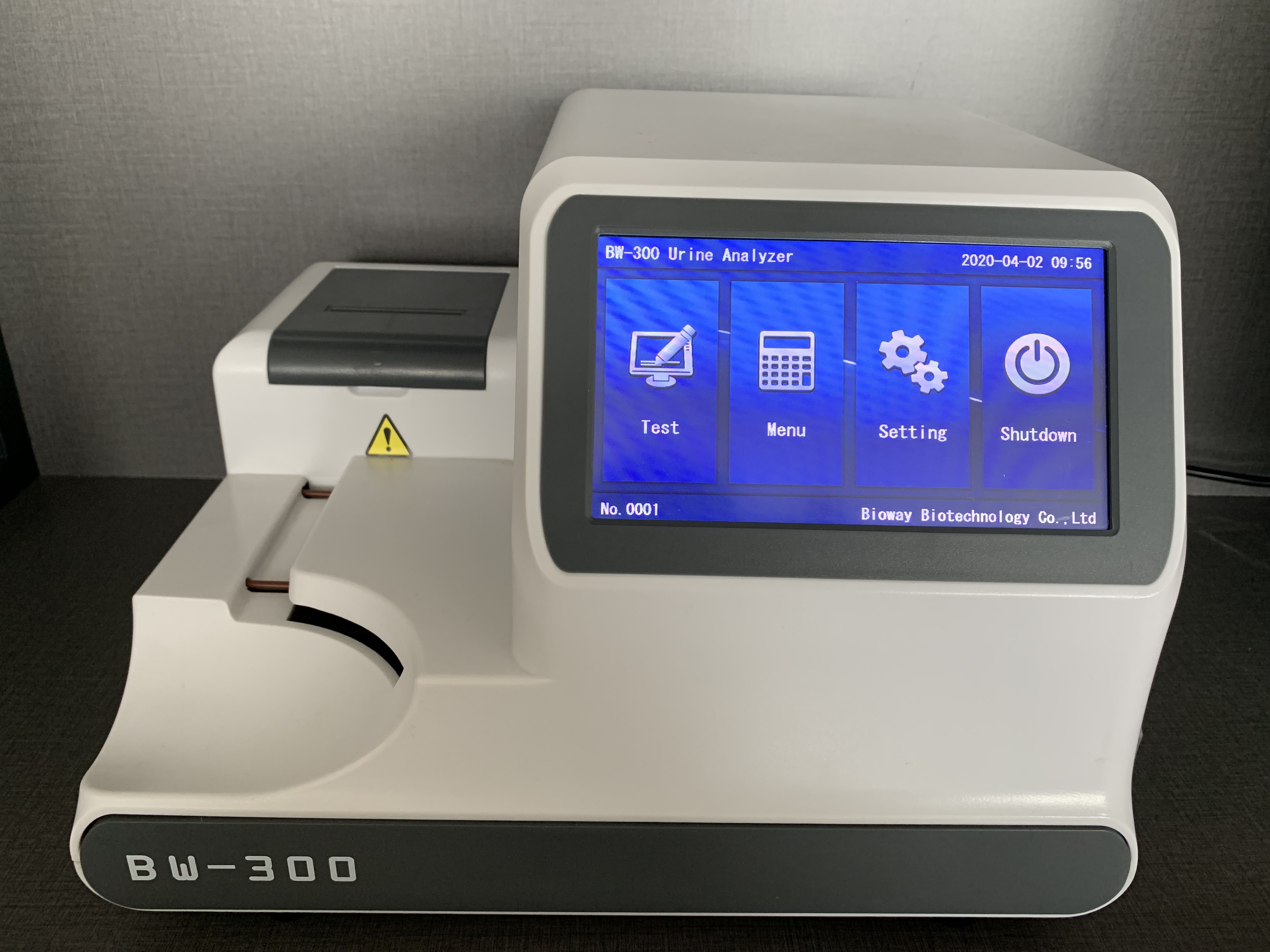 Bioway BW-300 Urine Analyzer view 2